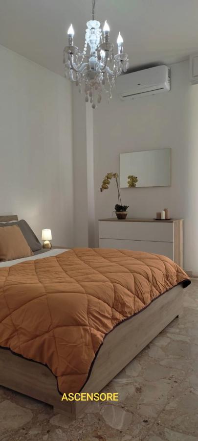 Appartamento Delizioso Con Terrazzo In Centro-Delicious Apartment With Terrace Sanremo Esterno foto